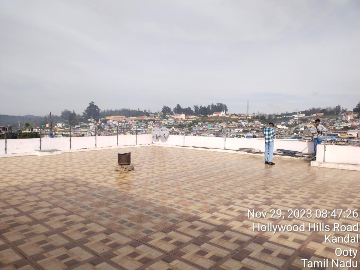 J J Homes Ooty Esterno foto